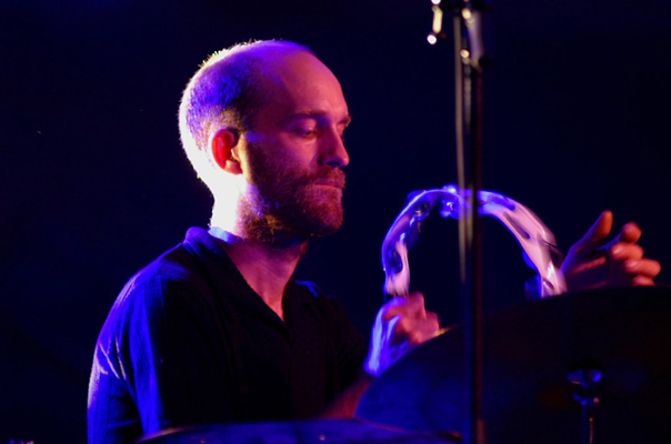 Leslie Fiest and Band