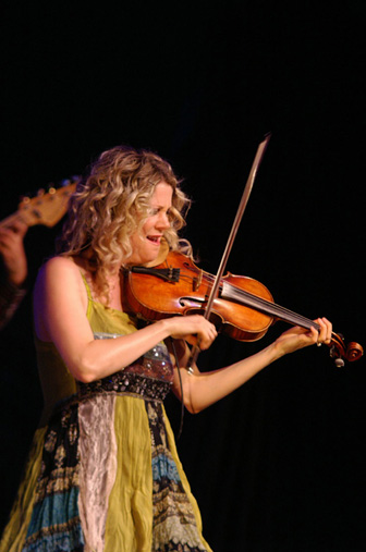 Natalie MacMaster