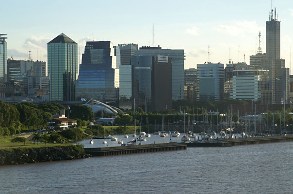 The Norwegian Crown & Port Activity