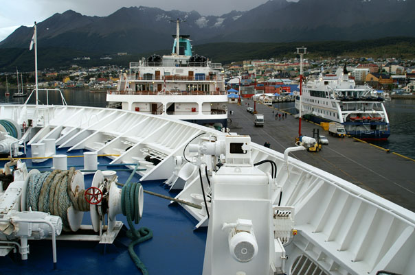 The Norwegian Crown & Port Activity